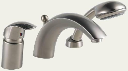 Brizo Riviera 6715815 Bn Brushed Nickel Roman Tub Faucet With Hand